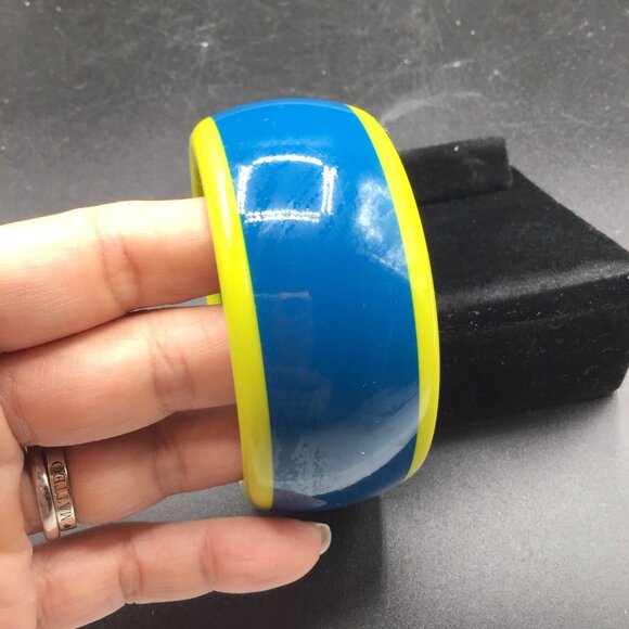 Blue & Green Chunky Bangle Wide Plastic Funky Two Tone Bracelet - Picture 5 of 7